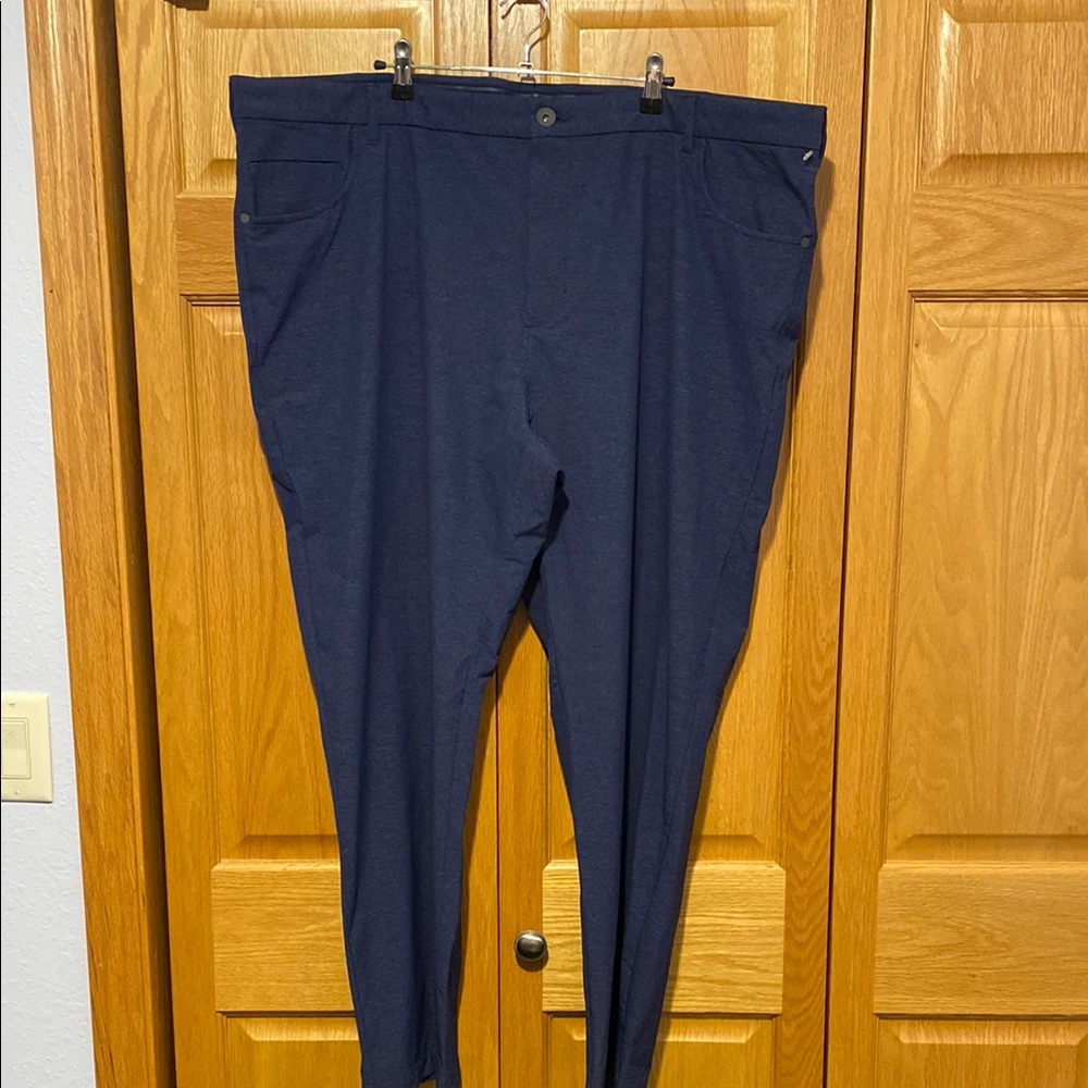 Tommy Bahama Mens blue golf pants size 48x32